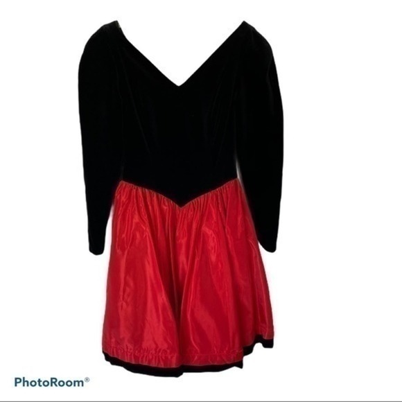 Laura Ashley Vintage Black Velvet And Red Taffeta Formal Party Dress Size 8